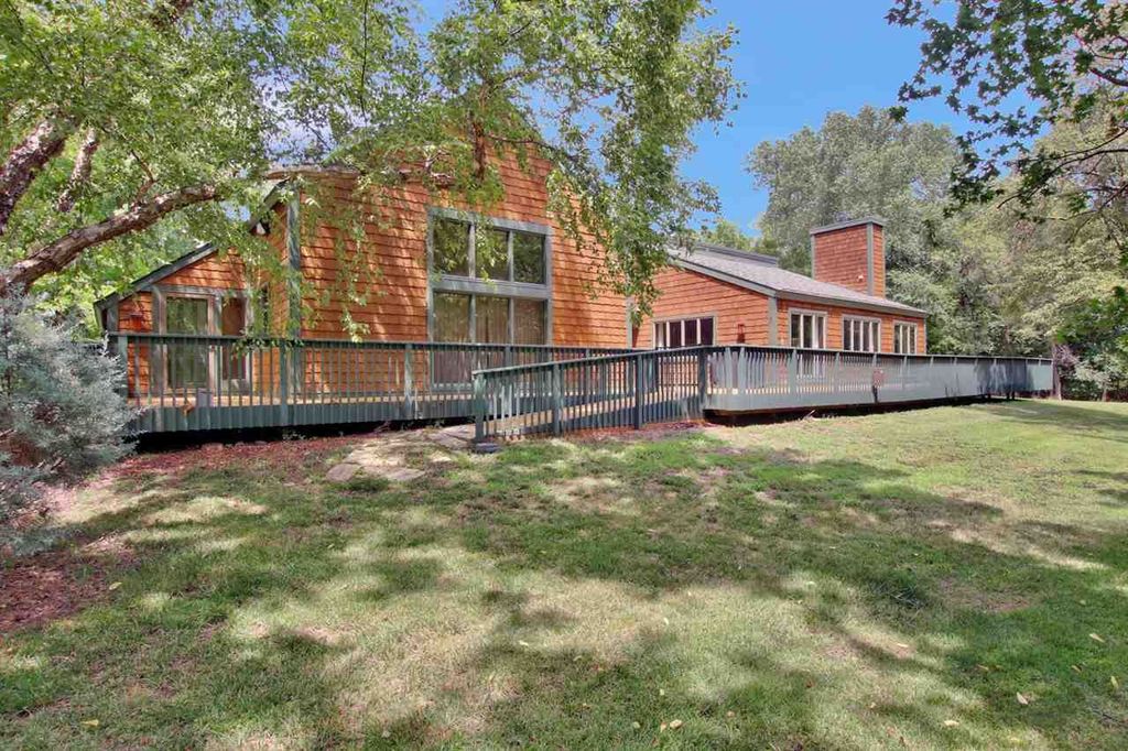 3240 N Oliver St, Wichita, KS 5 Bed, 3 Bath SingleFamily Home 36