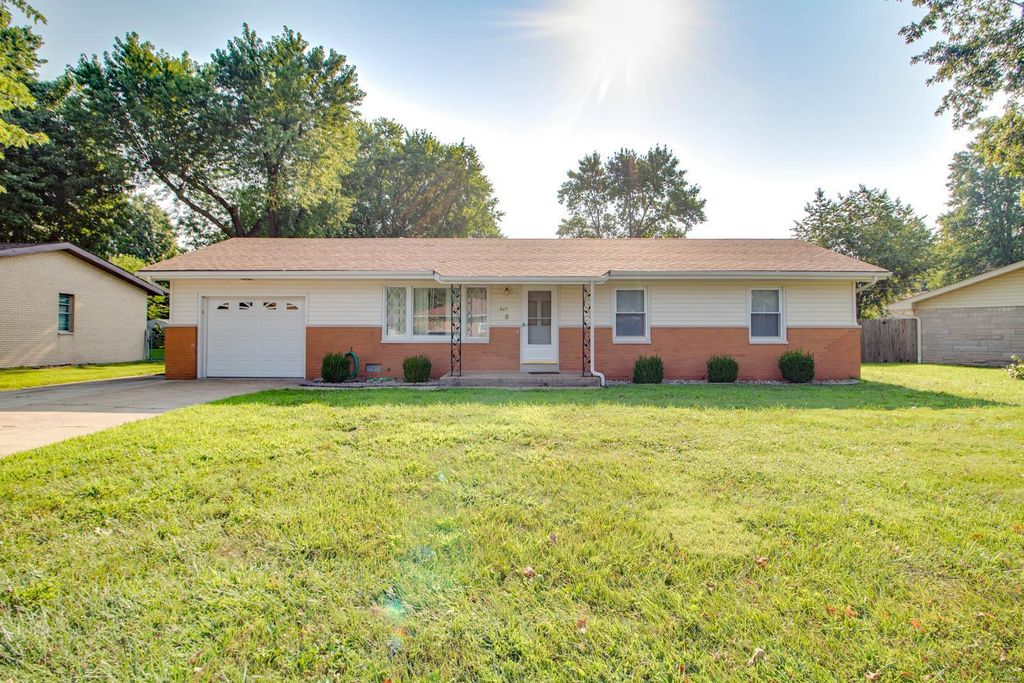 527 Courtesy Ln, Bethalto, IL 62010 Trulia