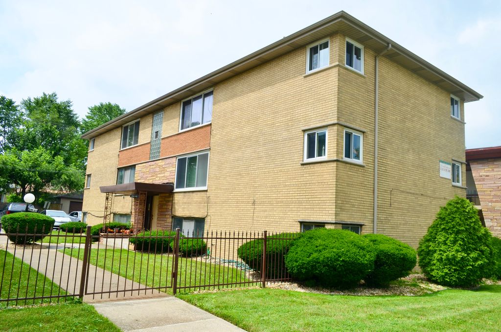 2243 119th St 5W, Blue Island, IL 60406 Trulia