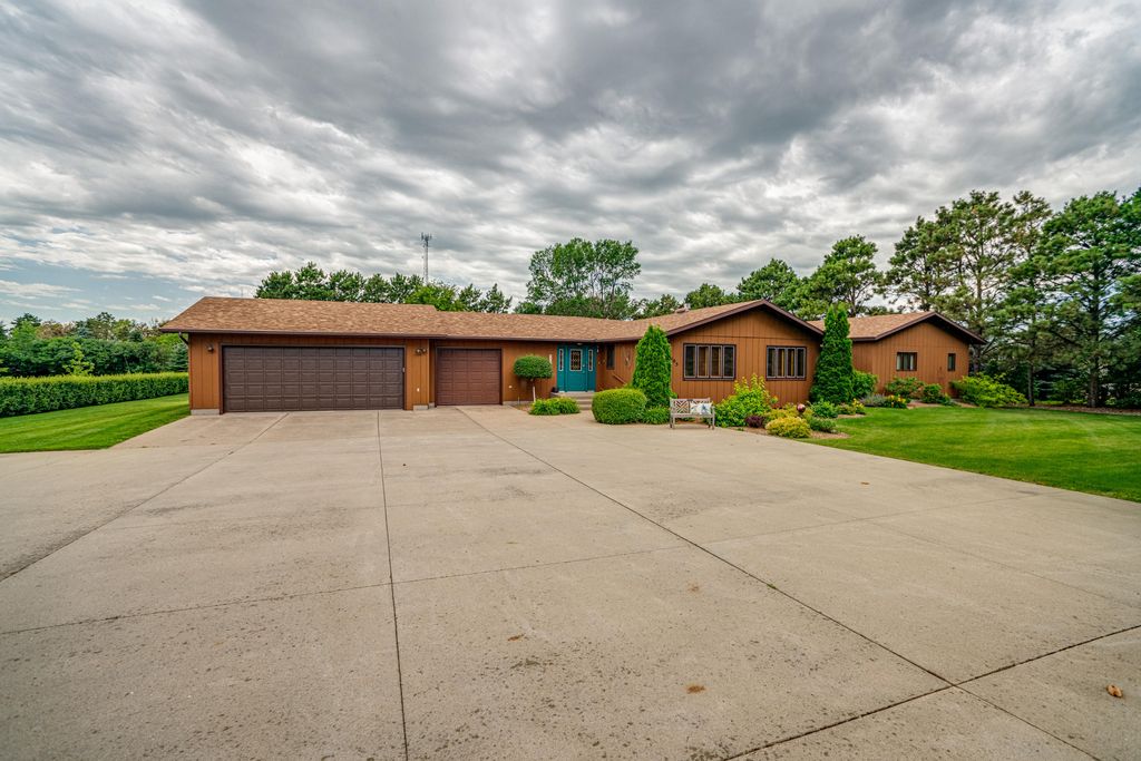 4005 Old Red Trl NW, Mandan, ND 58554 Trulia