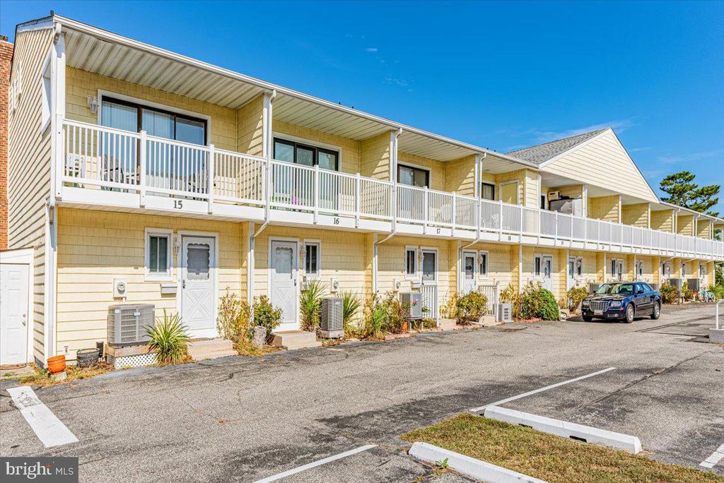 701 Rusty Anchor Rd #17, Ocean City, MD 21842