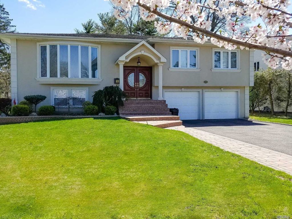 135 Country Village Ln, Manhasset Hills, NY 11040 Trulia