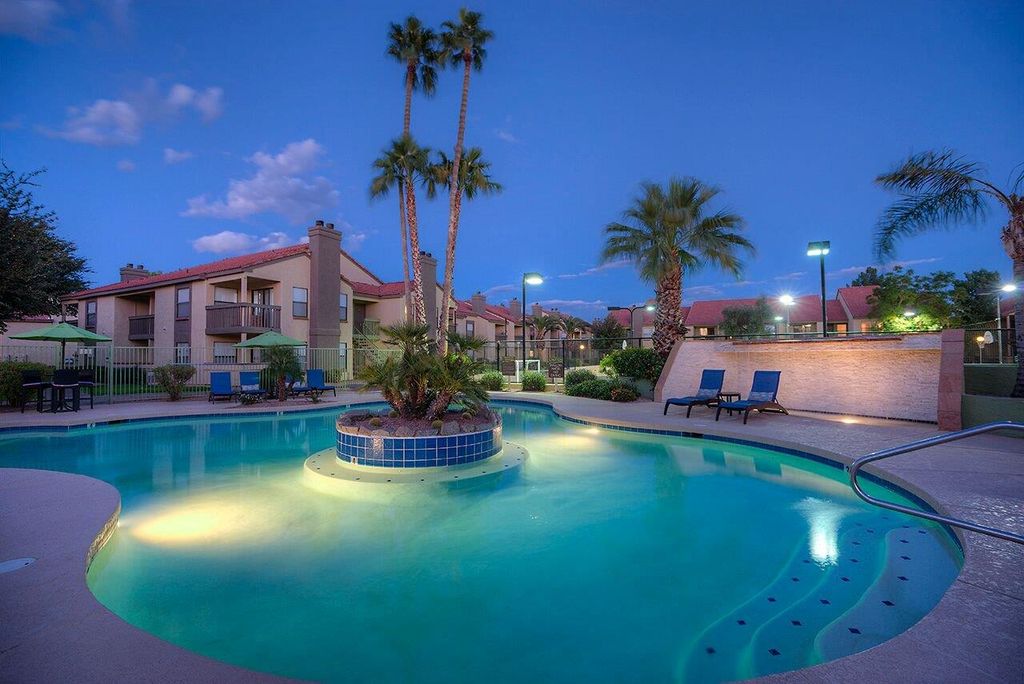 265 N Gilbert Rd, Mesa, AZ 85203