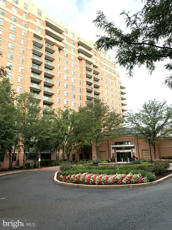 11700 Old Georgetown Rd #614, North Bethesda, MD 20852