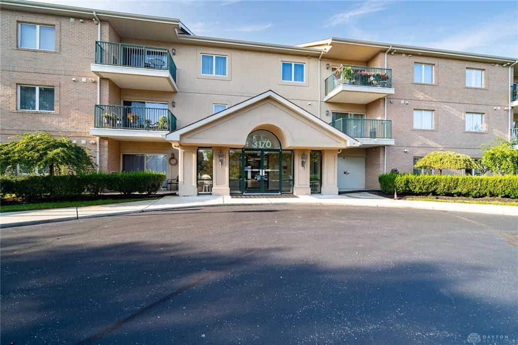 3170 E Stroop Rd #209, Dayton, OH 45440
