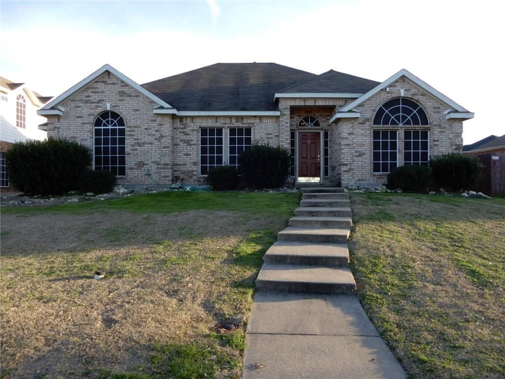 1712 Wylie Creek Dr, Desoto, TX 75115