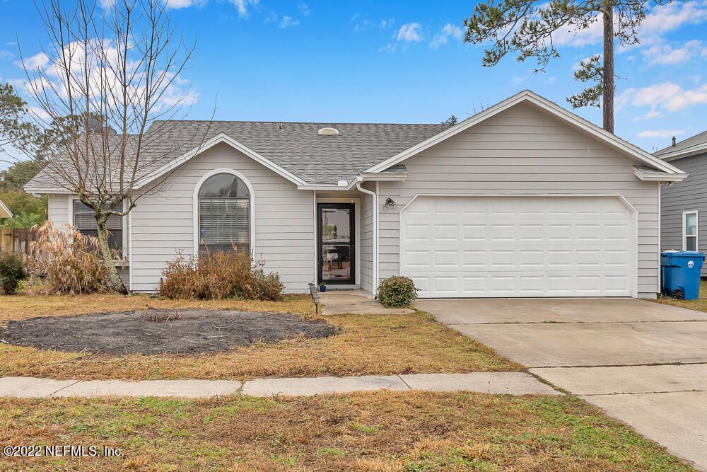 342 PRINDLE DR E, Jacksonville, FL 32225