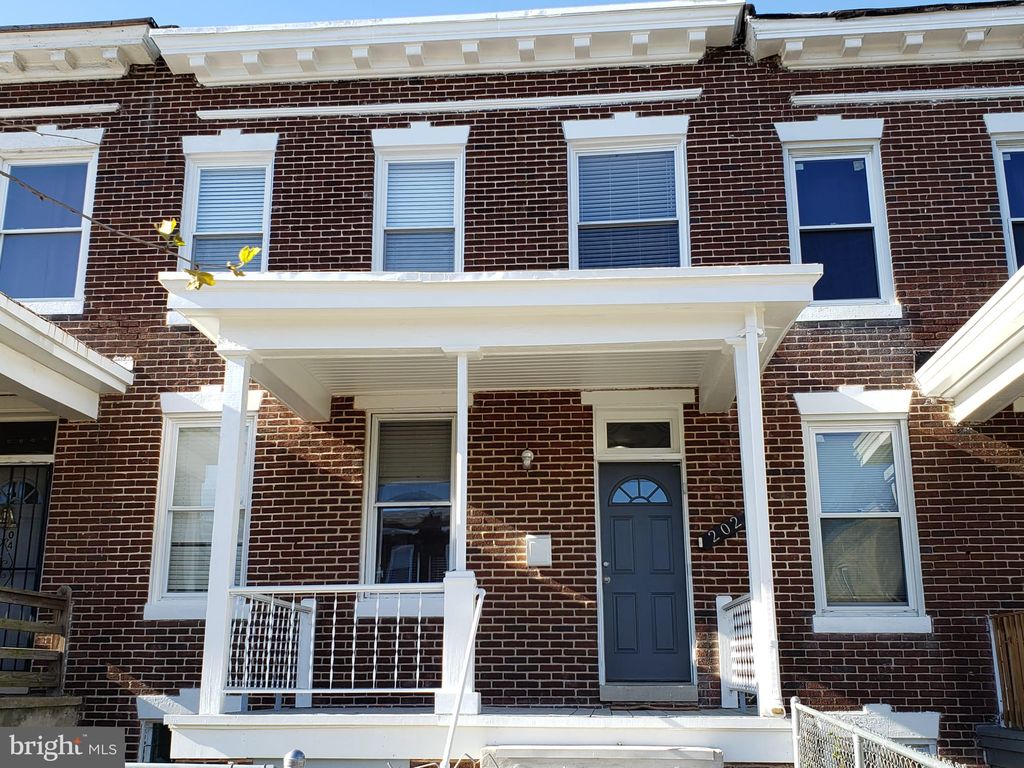 202 S Hilton St, Baltimore, MD 21229