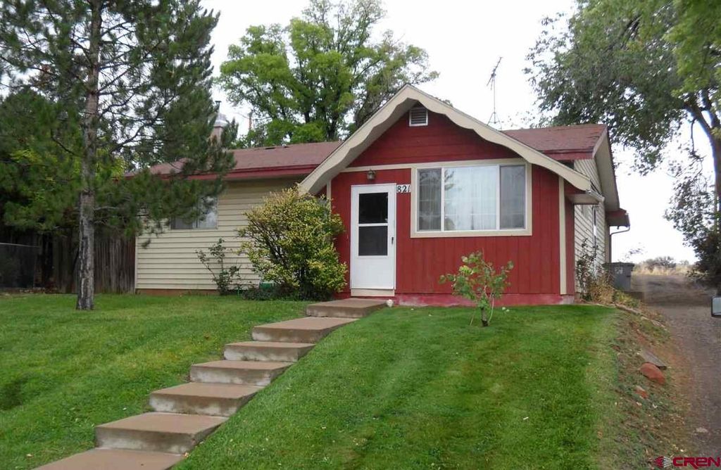 821 E  3rd St, Cortez, CO 81321