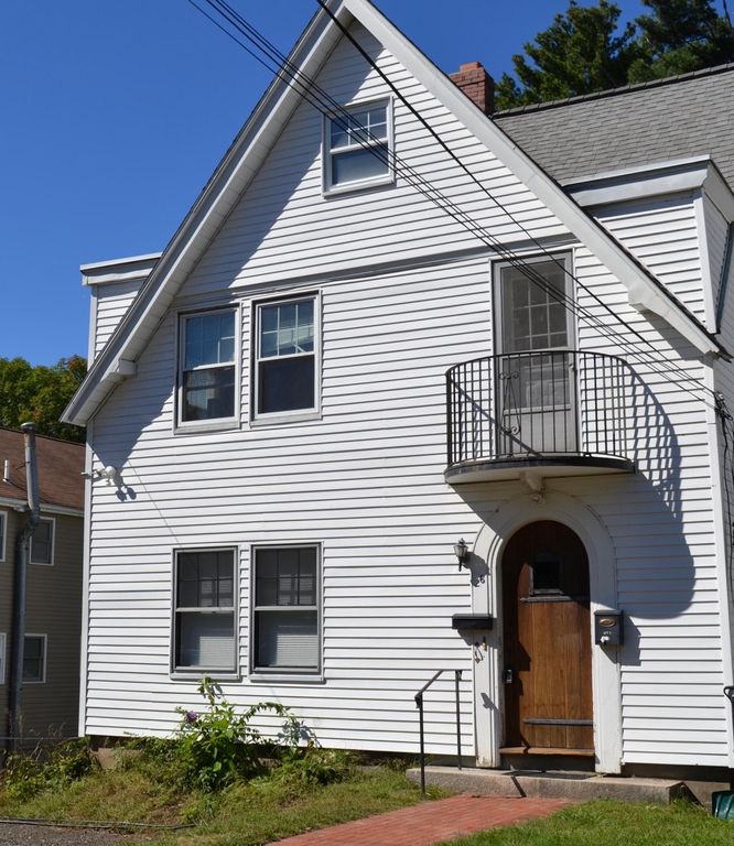 26 Newton Pl #1, Framingham, MA 01702
