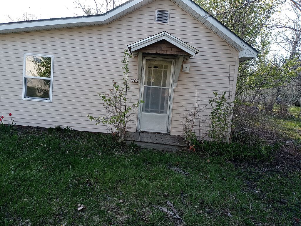 1707 S Still St, Kirksville, MO 63501