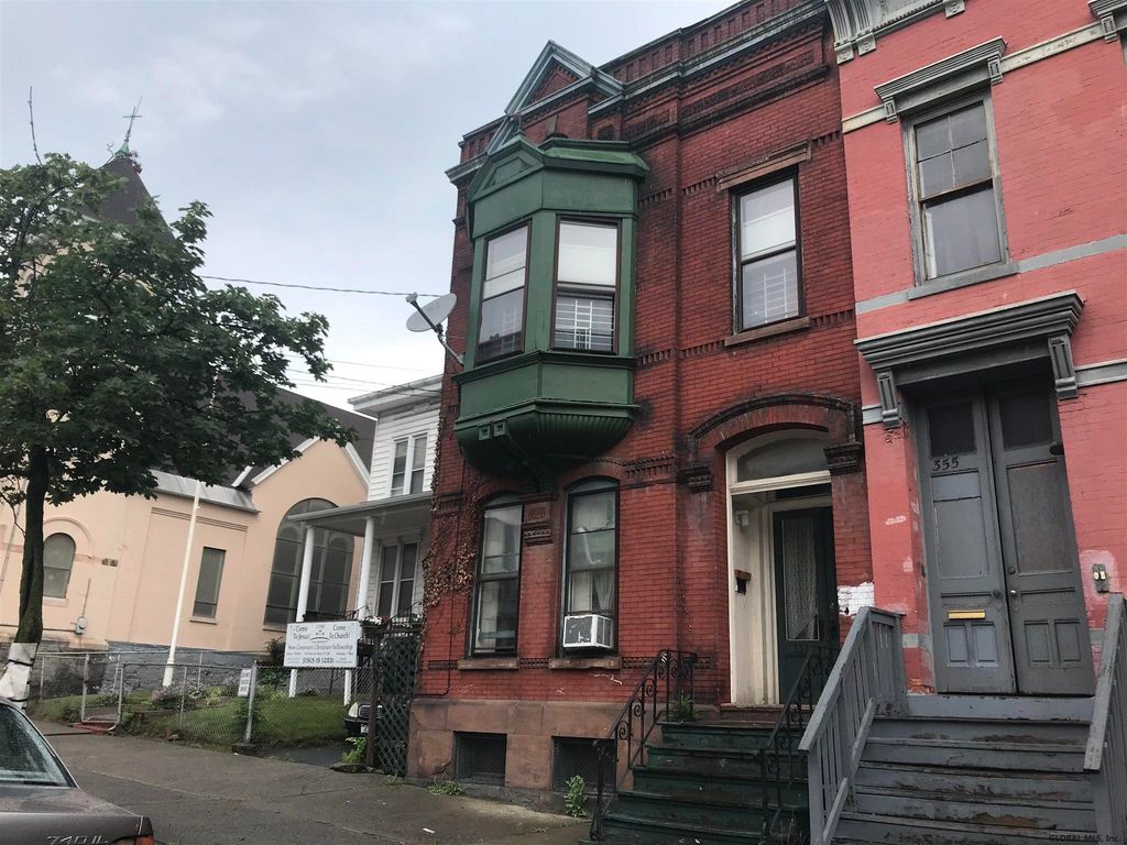 357 Clinton Ave, Albany, NY 12206