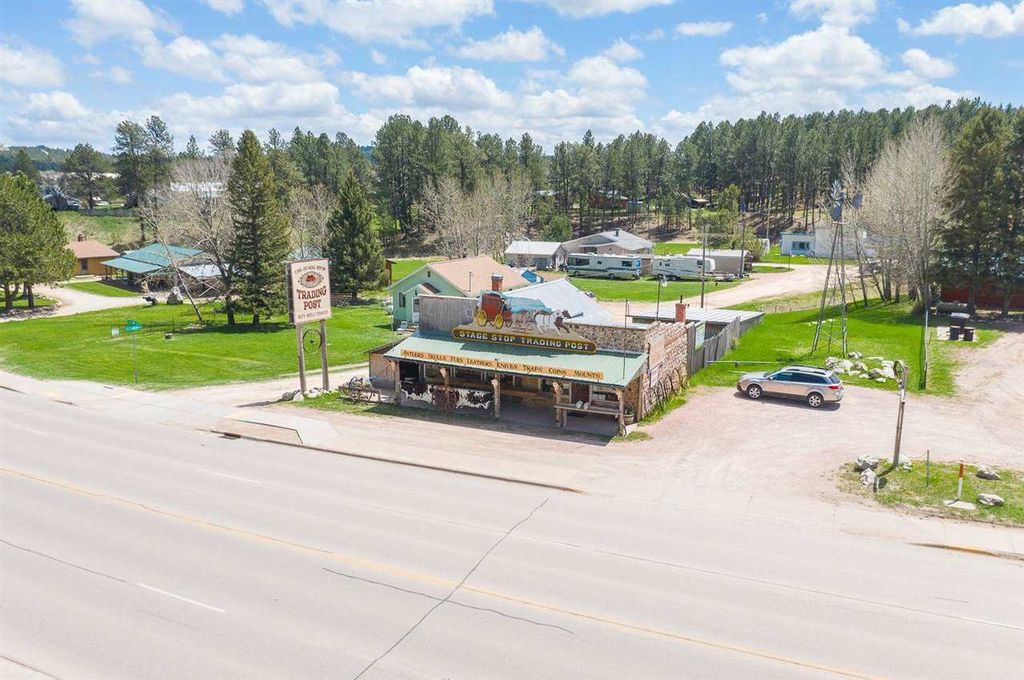 640 W Mount Rushmore Rd, Custer, SD 57730