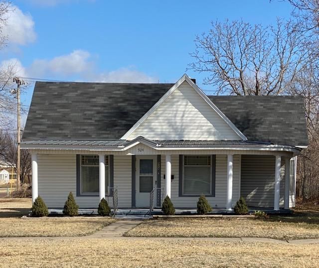 924 Broadway St, Larned, KS 67550 Trulia