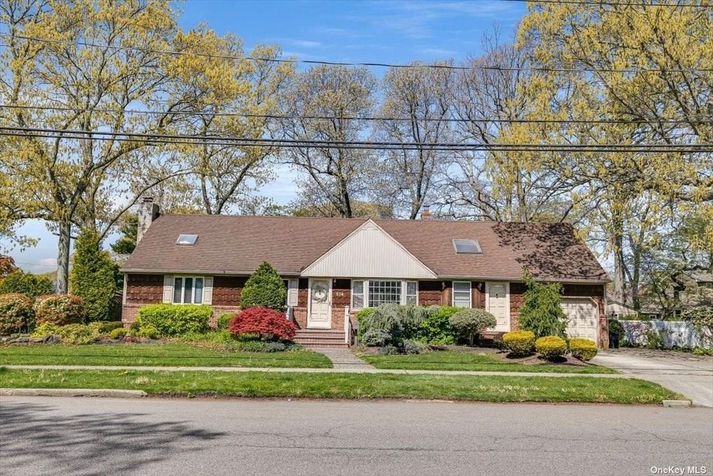 104 Grand Boulevard, Massapequa Park, NY 11762 Trulia