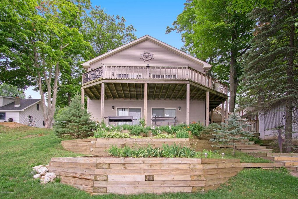 17217 Stevens Forest Lake St, Cassopolis, MI 49031 Trulia