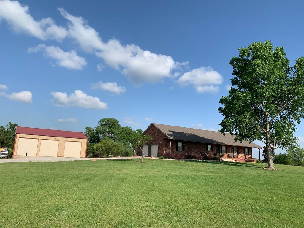 20318 S McNew Rd, Pretty Prairie, KS 67570 Trulia