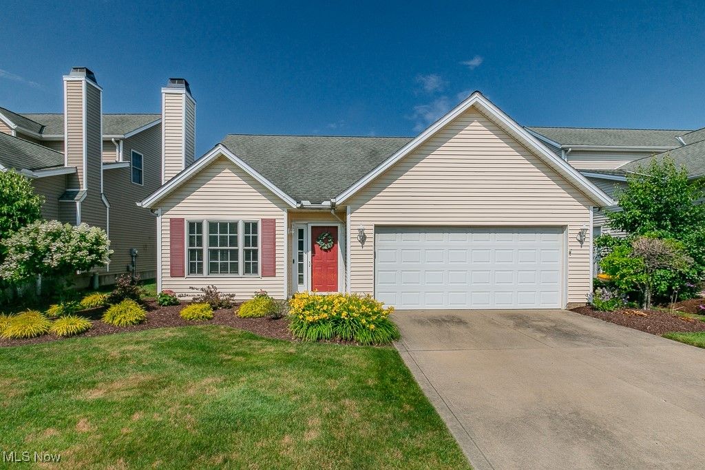 3886 Dugans Lndg, Perry, OH 44081