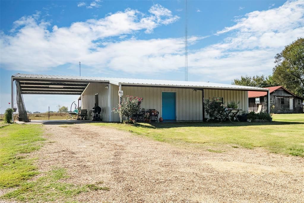525 Vz County Road 2703, Mabank, TX 75147