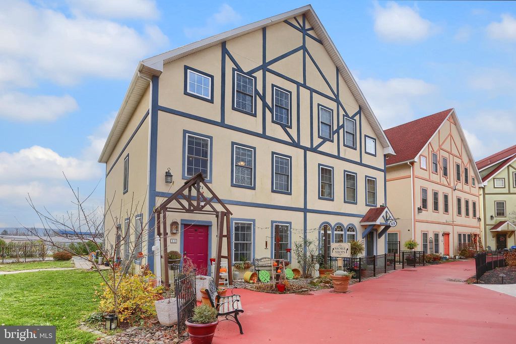 11 S Village Cir, Reinholds, PA 17569 Trulia