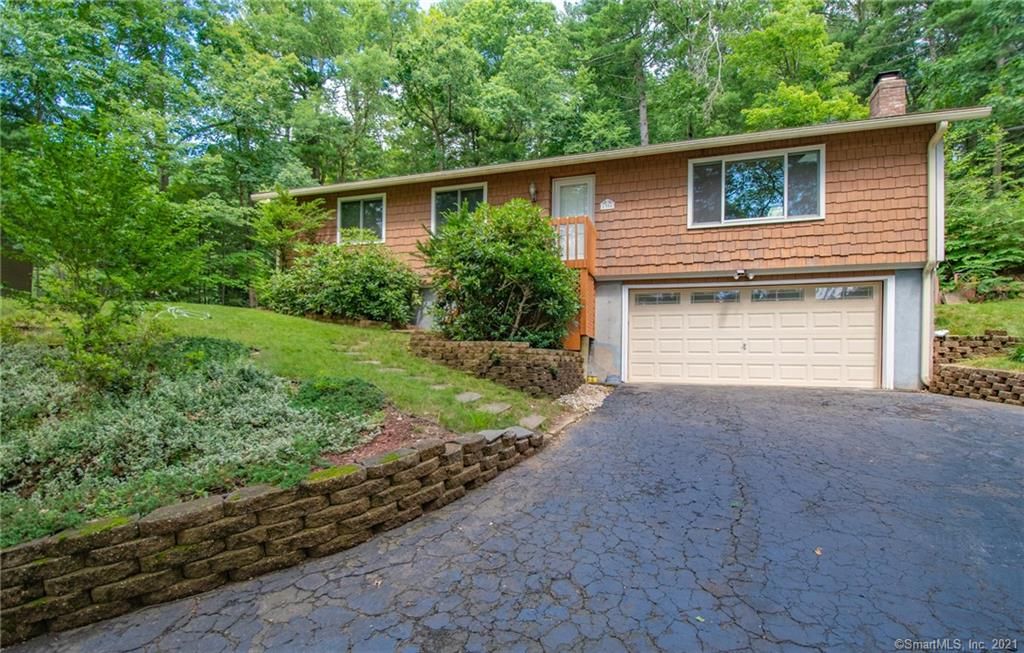 1354 Manchester Rd, Glastonbury, CT 06033