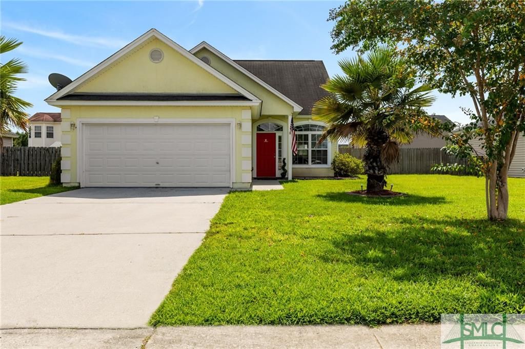 25 Blue Oak Dr, Richmond Hill, GA 31324