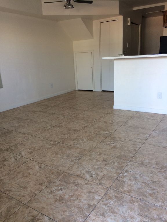 510 N Alma School Rd #205, Mesa, AZ 85201
