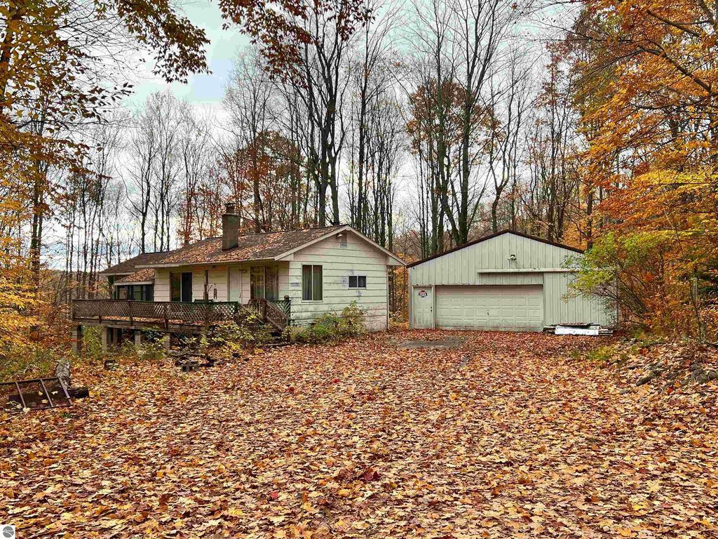 30 E 18th Rd, Mesick, MI 49668 Trulia