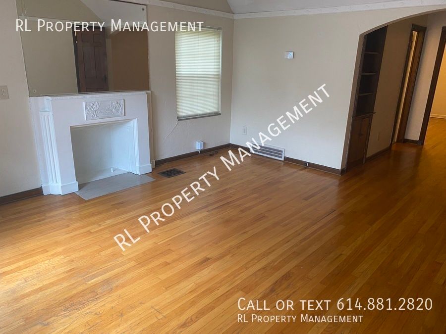 1088 Northwest Blvd #D, Columbus, OH 43212
