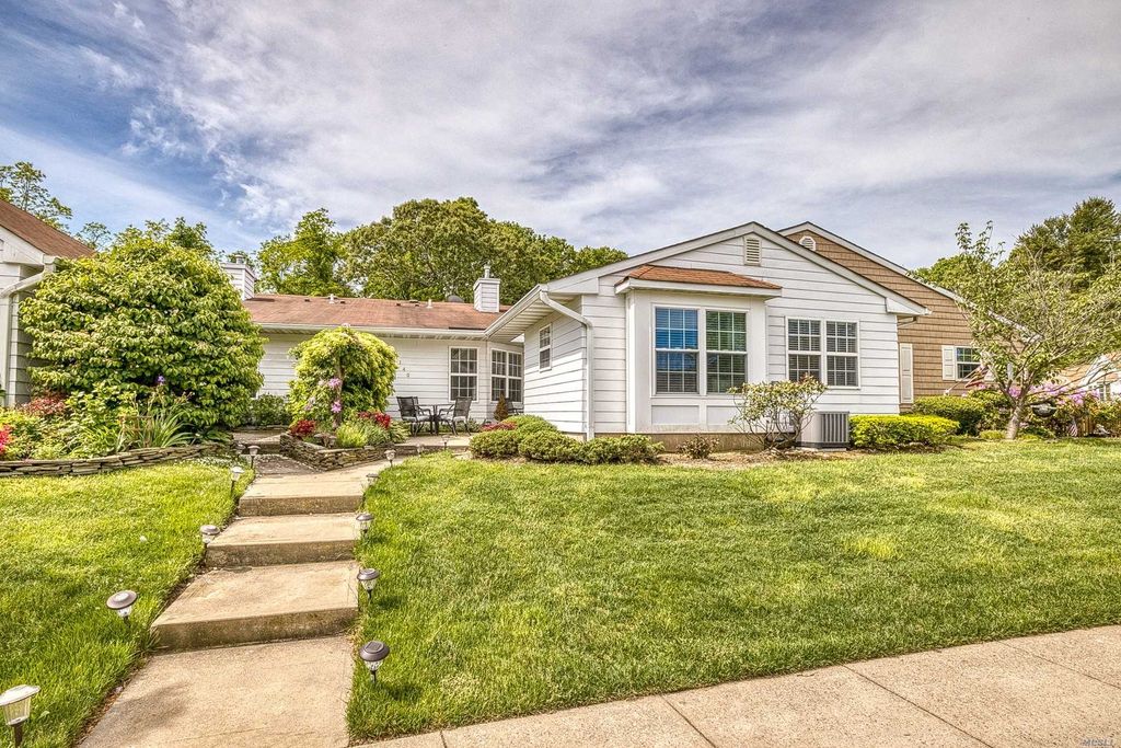 140 Theodore Dr, Coram, NY 11727 Trulia