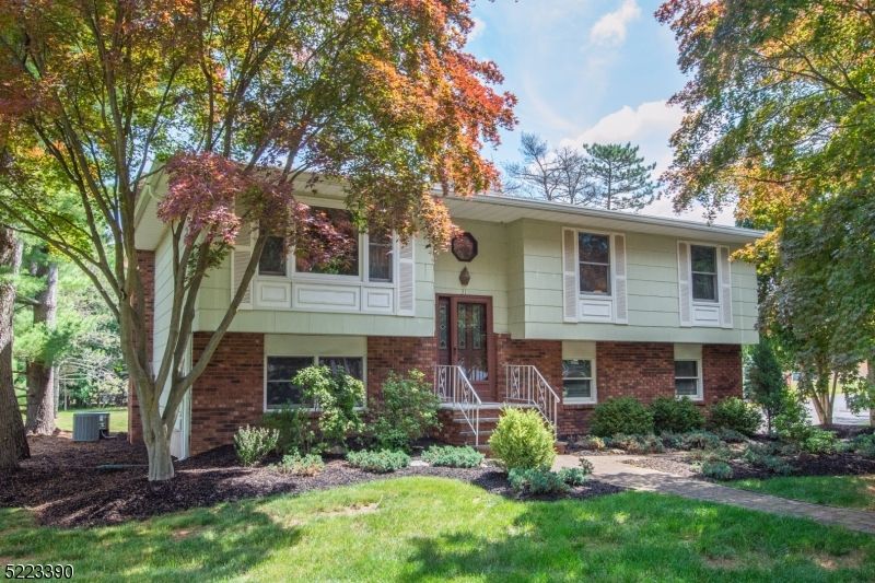 31 Whitegate Road, Succasunna, NJ 07876 Trulia