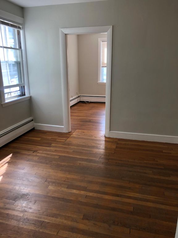 109 Beacon St #1, Somerville, MA 02143