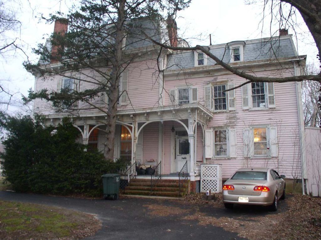 200 N Bohemia Ave, Cecilton, MD 7 Bed, 1.5 Bath SingleFamily Home