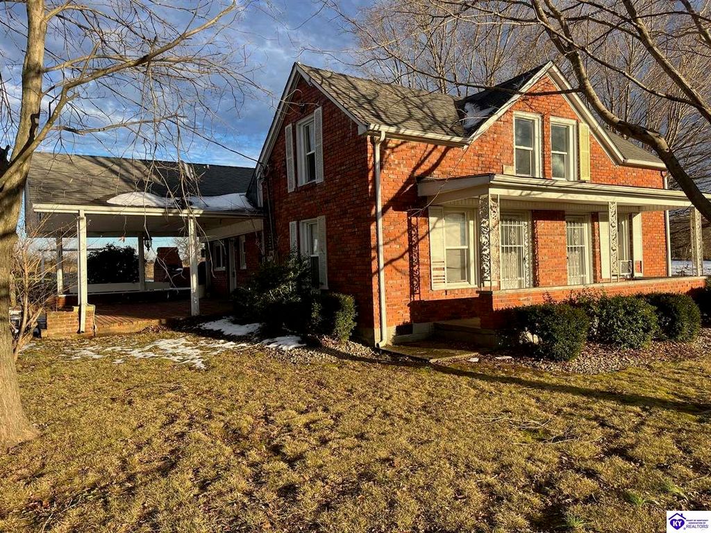 5608 Greensburg Rd, Buffalo, KY 42716