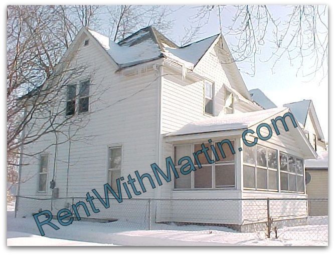 1824 E 4th St, Waterloo, IA 50703 Trulia