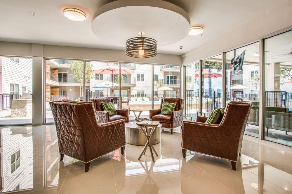 8275 Walnut Hill Ln, Dallas, TX 75231