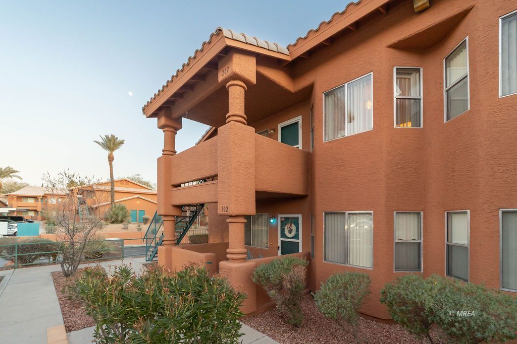 811 Mesquite Springs Dr #202, Mesquite, NV 89027