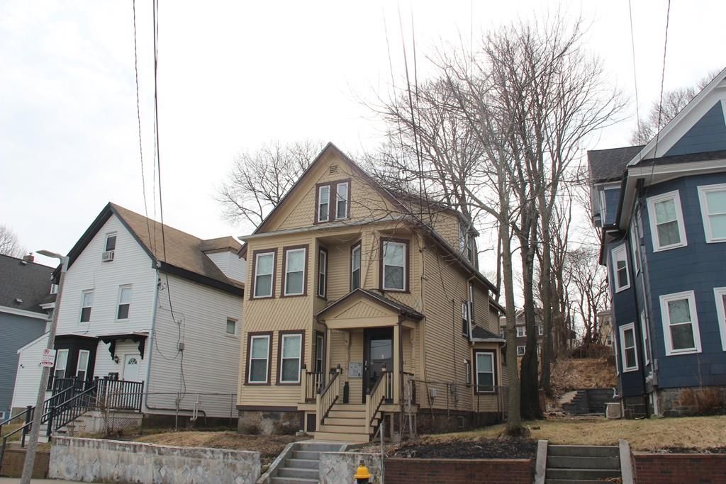 41 Rosseter St, Boston, MA 02121