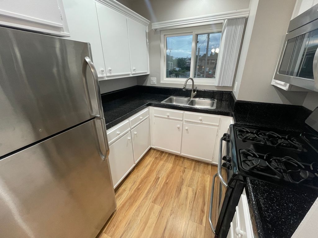 Monterey Villa Apartments San Diego, CA Trulia