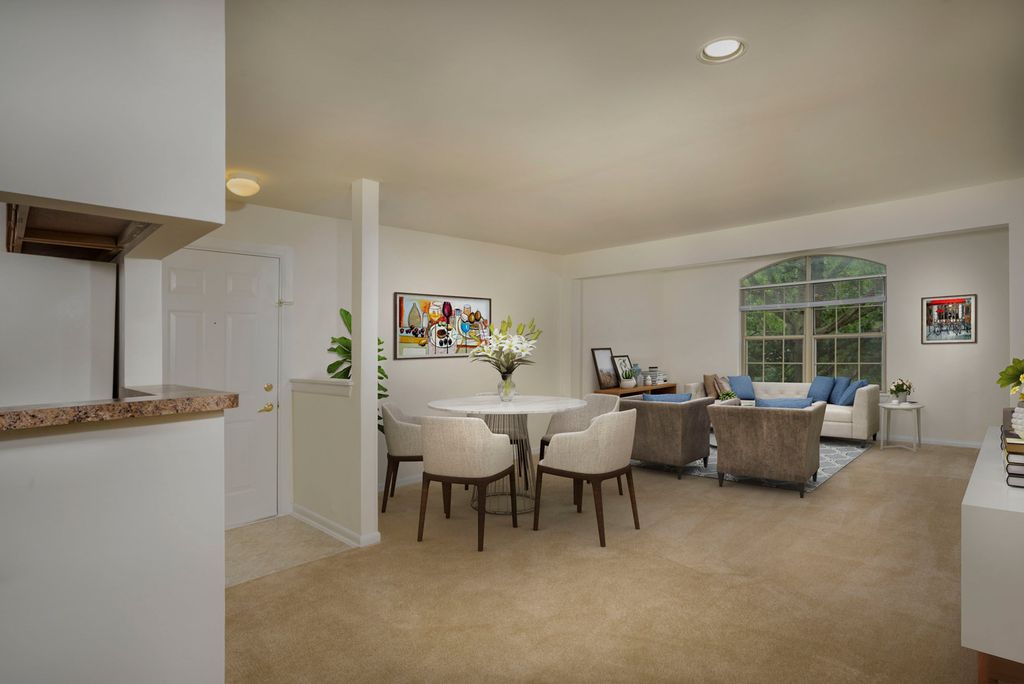 18065 Cottage Garden Dr, Germantown, MD 20874