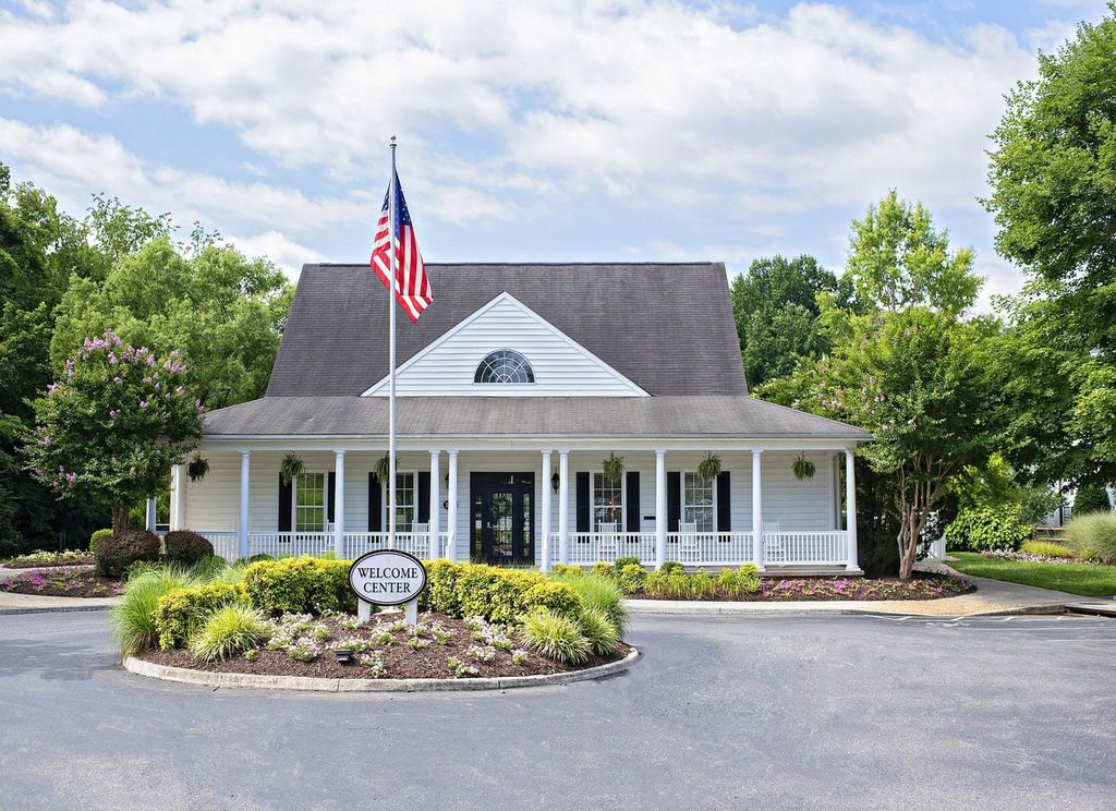112 Stonemill Dr, Lynchburg, VA 24502