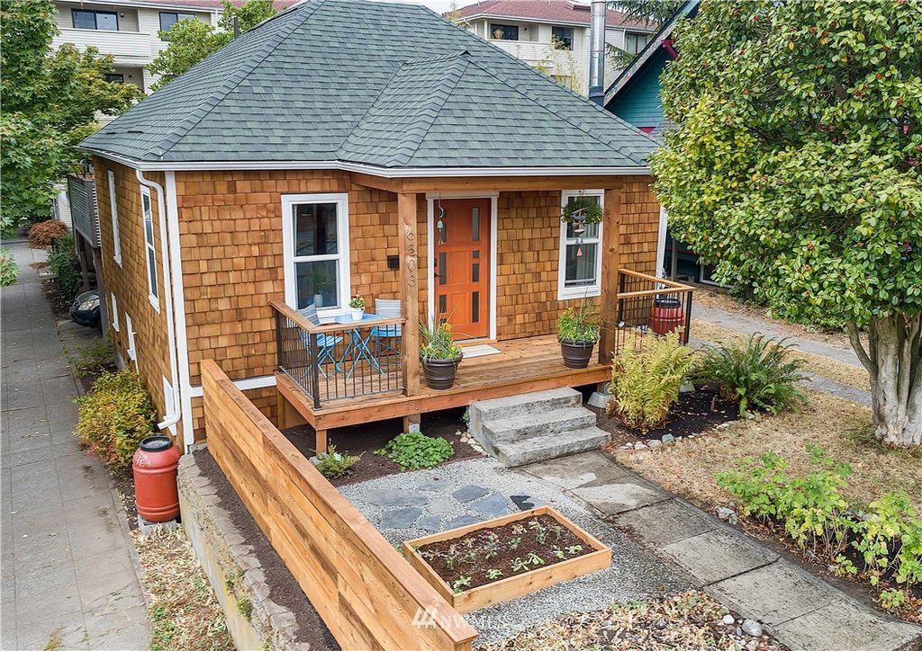 6503 Jones Ave NW, Seattle, WA 98117