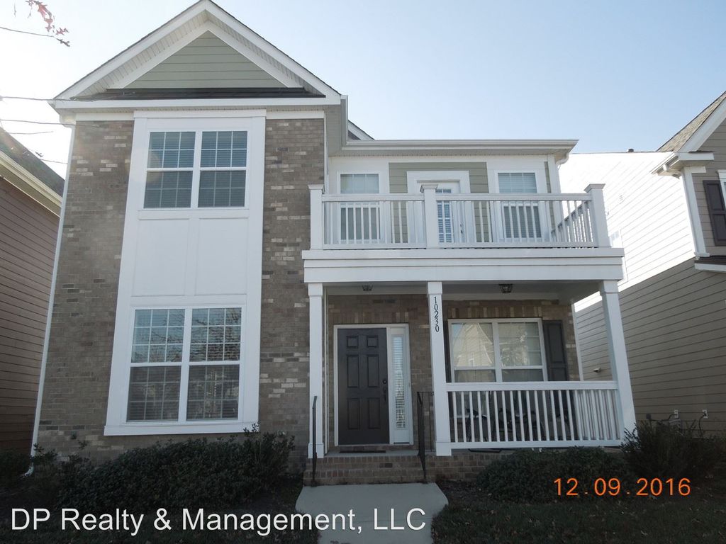 10230 Elizabeth Crest Ln, Charlotte, NC 28277