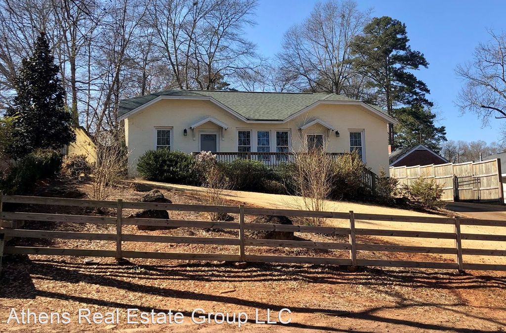 620 Agriculture Dr, Athens, GA 30605