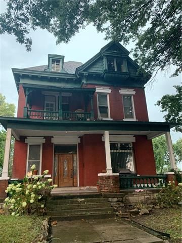 1031 Park Ave, Kansas City, MO 64127