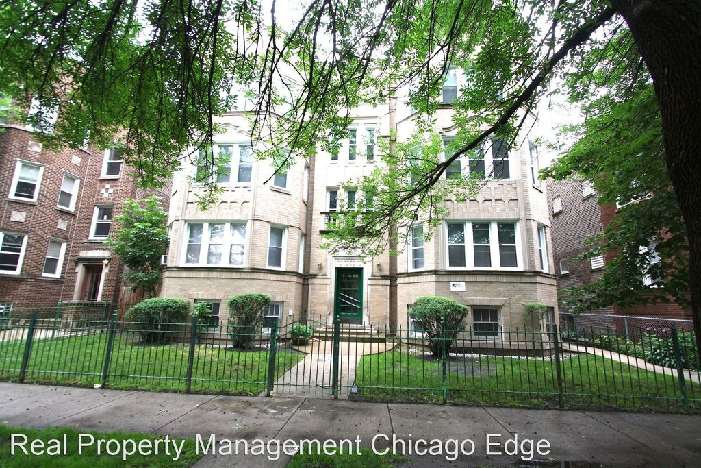 6439 N Leavitt St #2N, Chicago, IL 60645