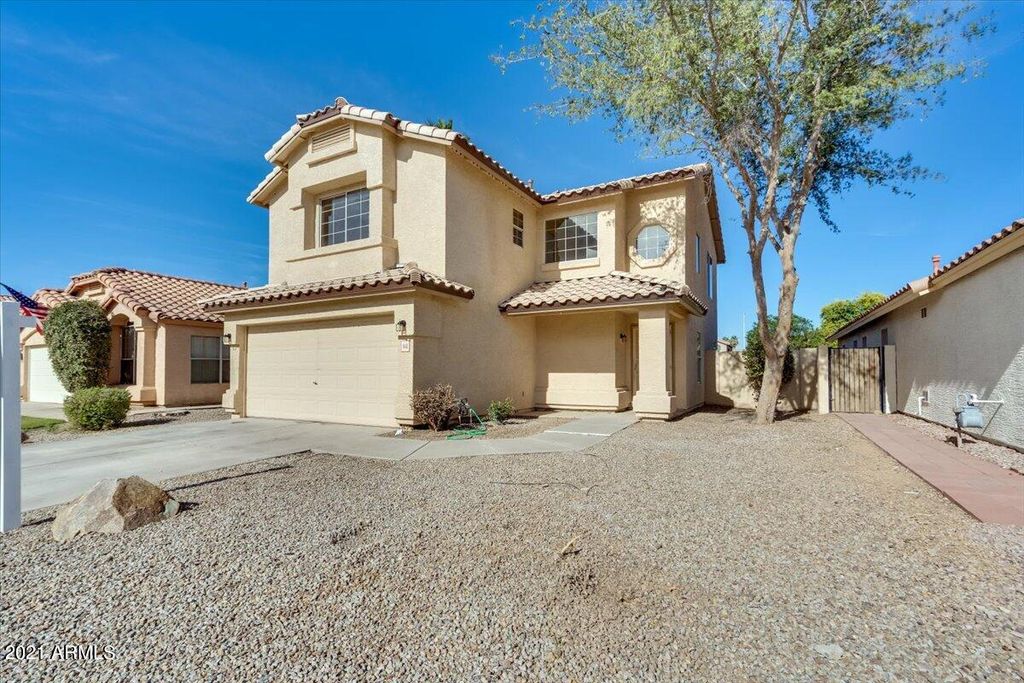 1140 W Kingbird Dr, Chandler, AZ 85286