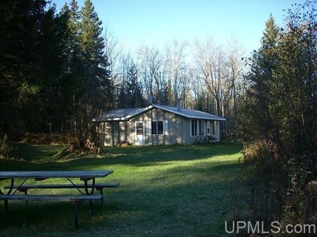 6325 Town Rd   #L, Florence, WI 54121