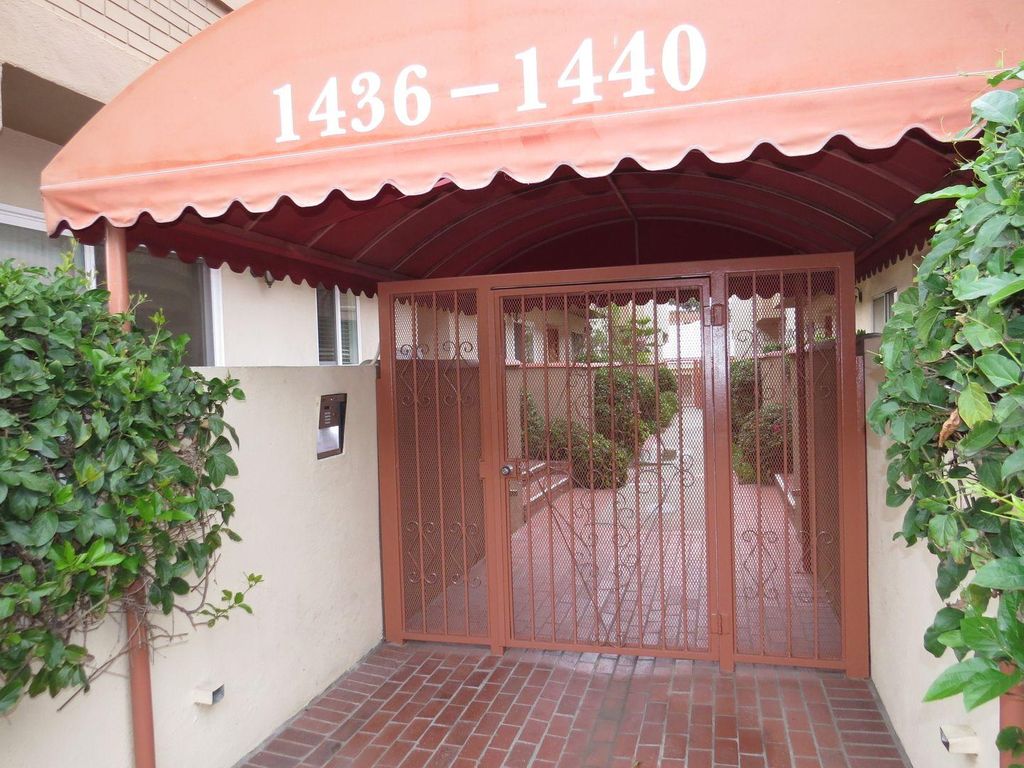 1440 Armacost Ave #3, Los Angeles, CA 90025