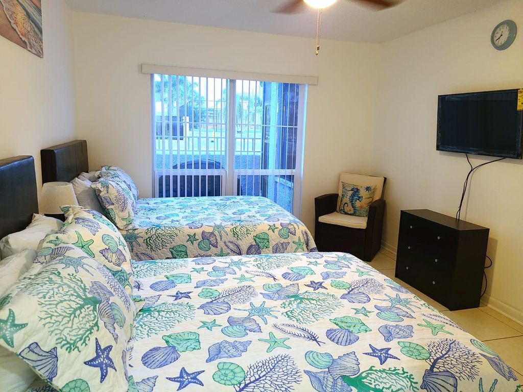 233 Rex Pl #A, Madeira Beach, FL 33708